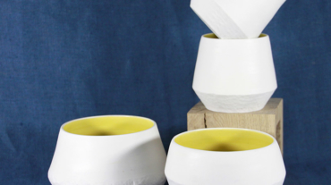 tasse_porcelaine_jaune_ensemble